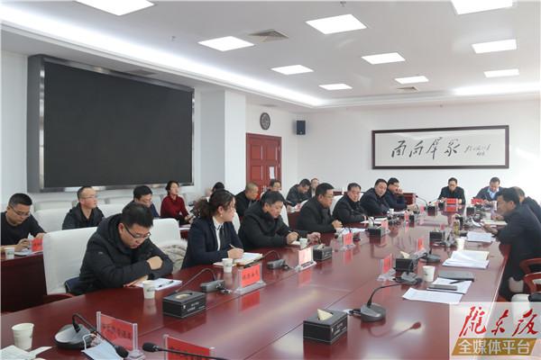 慶陽市政府舉行“企業(yè)服務直通車市長接待日”活動