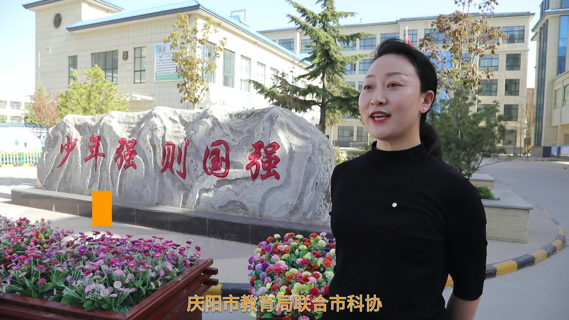 【第一眼】贊！科普知識(shí)進(jìn)校園，讓學(xué)生“零距離”感受科技魅力……