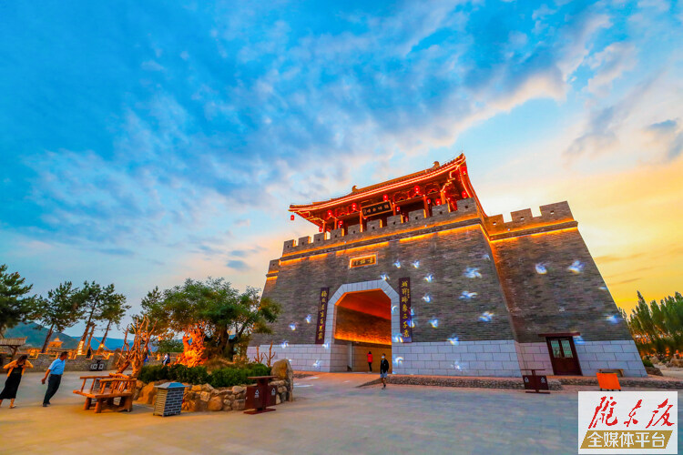【奮進(jìn)新征程 建功新時(shí)代】燈火璀璨，這樣的環(huán)州故城你愛了嗎