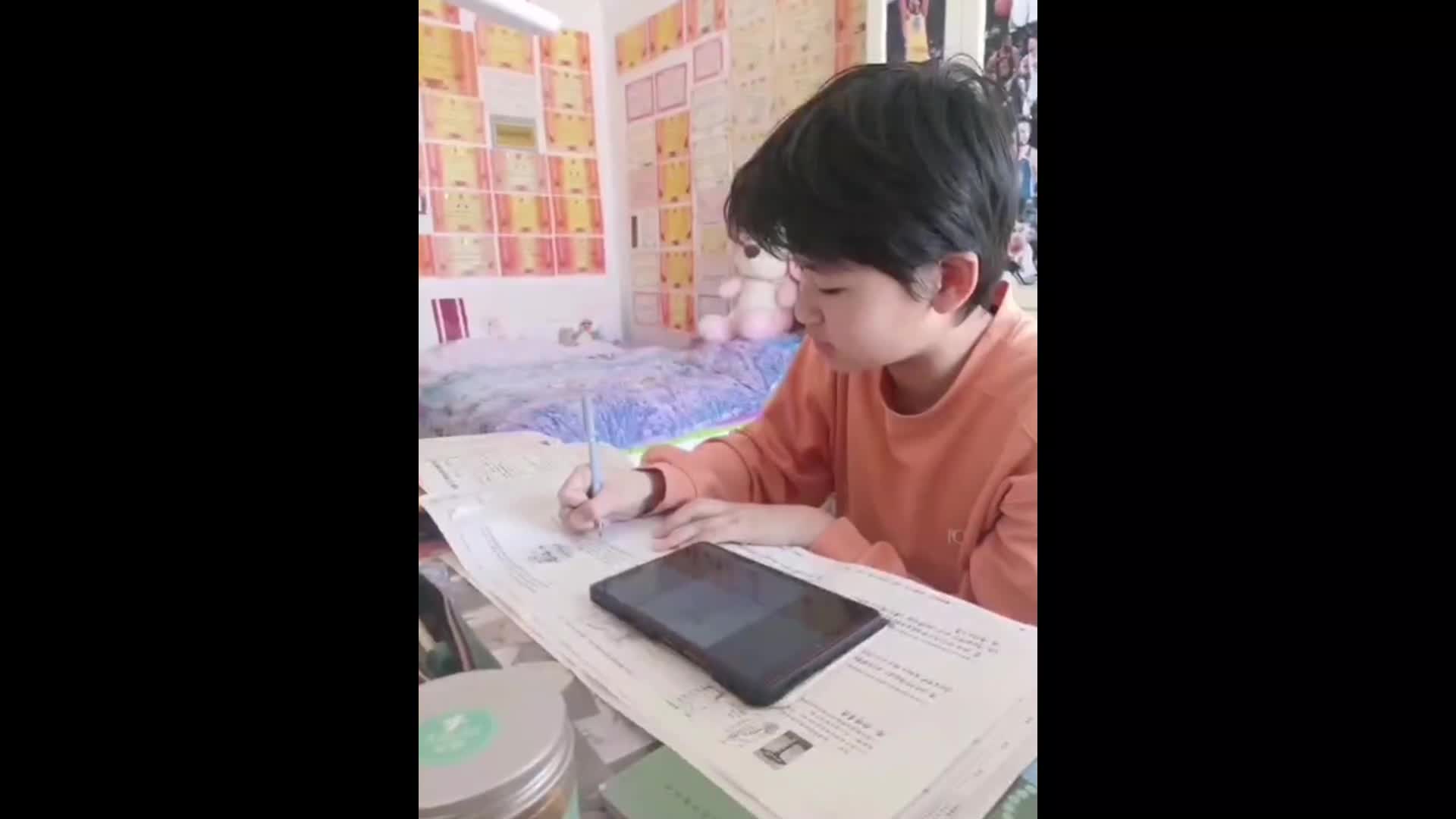 【新時(shí)代慶陽(yáng)好少年·朱涵熙】全面發(fā)展，樹(shù)立少年榜樣