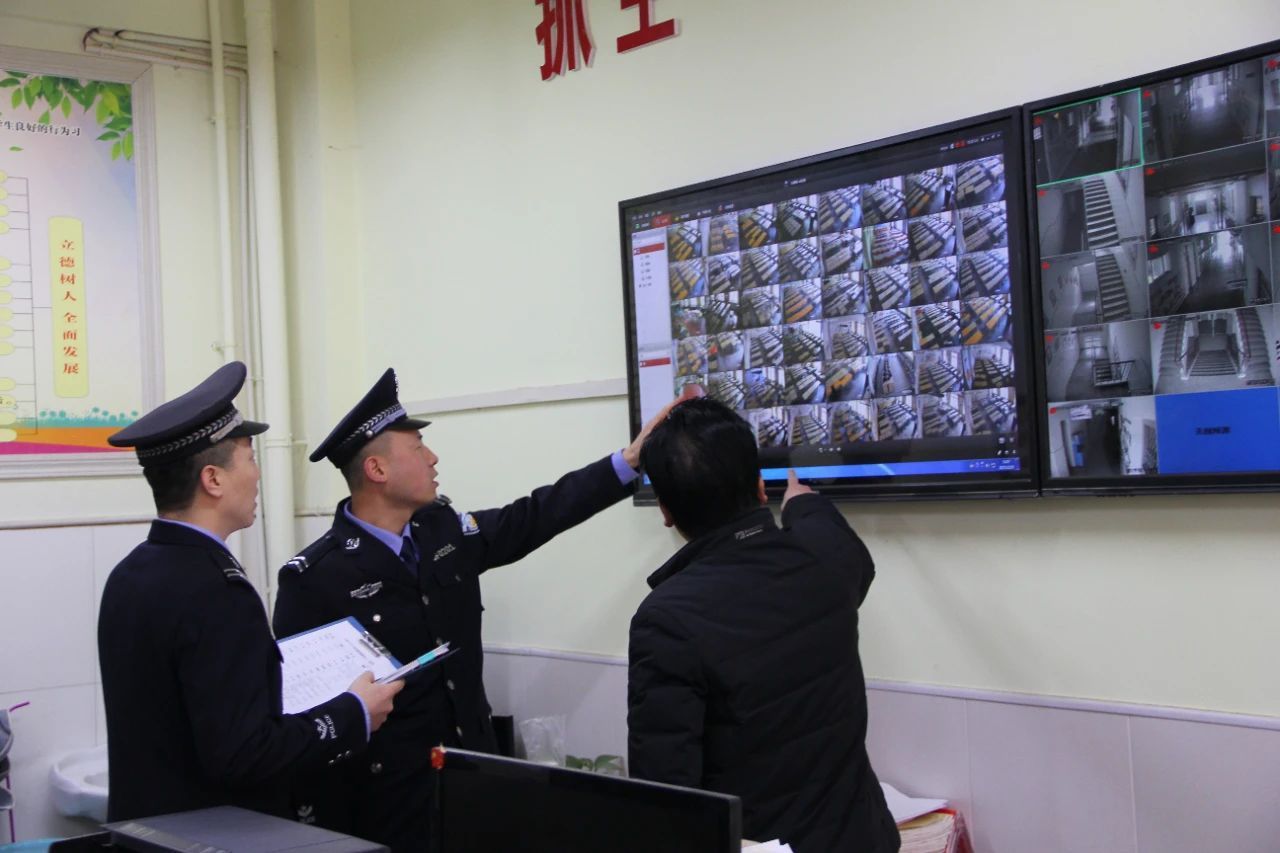 【法治慶陽(yáng)】寧縣公安開展校園內(nèi)外安全隱患排查