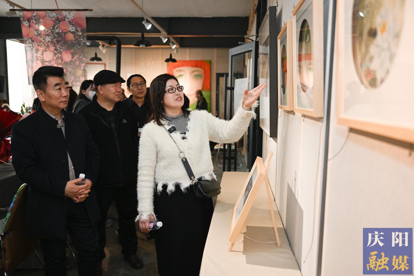 【攝影報道】“她視覺”女性觀念藝術(shù)展開展